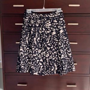 Banana republic pleated A line skirt - NWT - 0